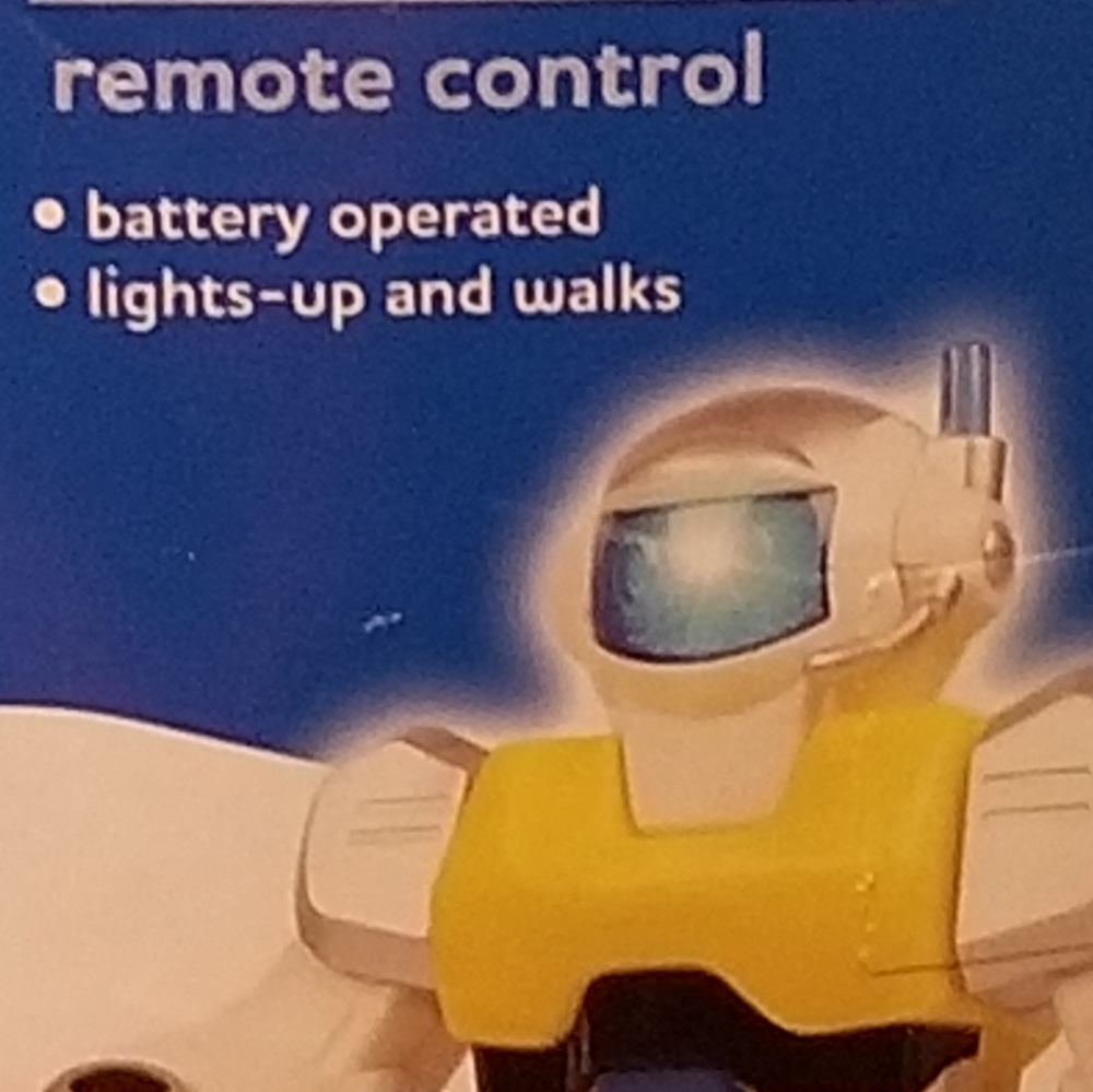 Kids Stuff Remote Control Space Robot - Picture 3 of 5